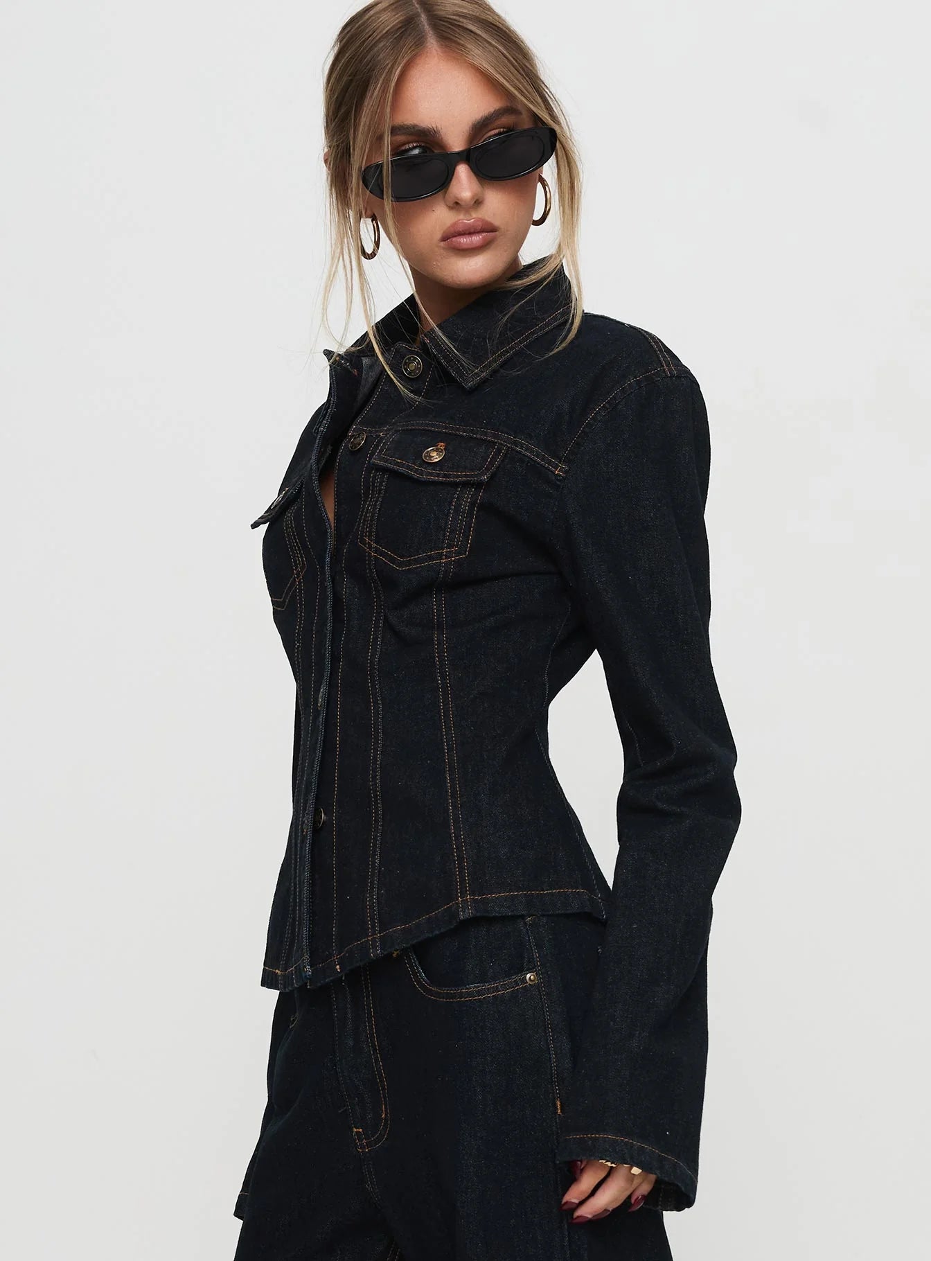 Veloria - Veste Astrale