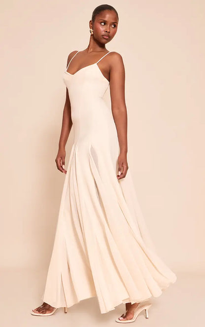 Veloria - Robe Lynda